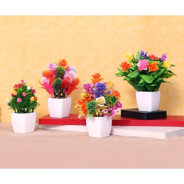 Pack of 4 Mini Plants Artificial Decoration Piece with Pot